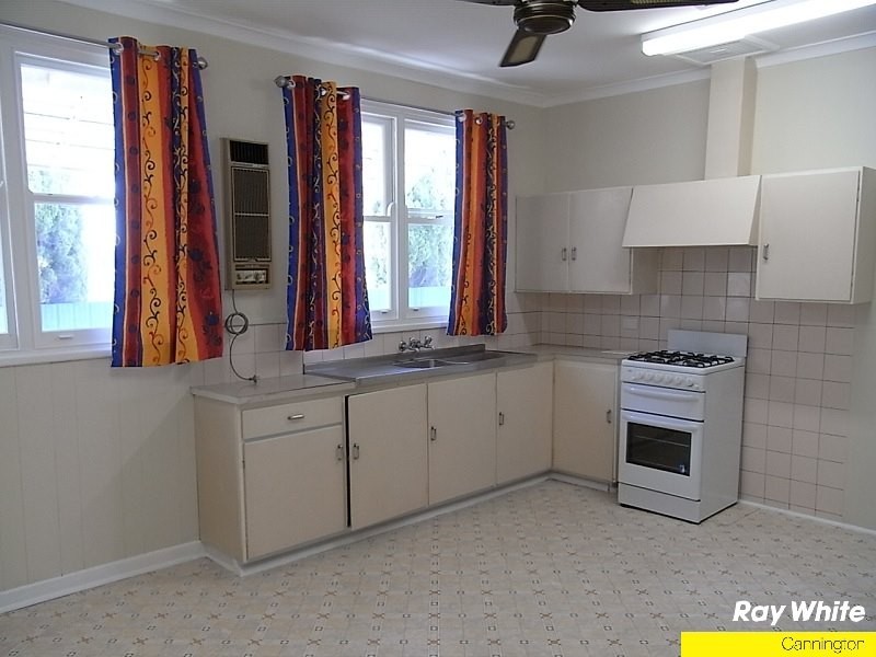 36 Cross Street, Queens Park WA 6107