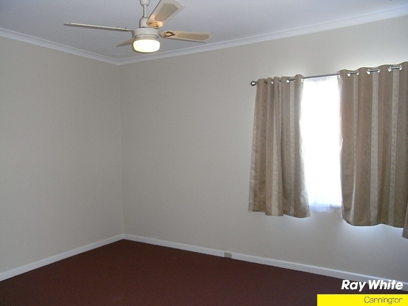 36 Cross Street, Queens Park WA 6107