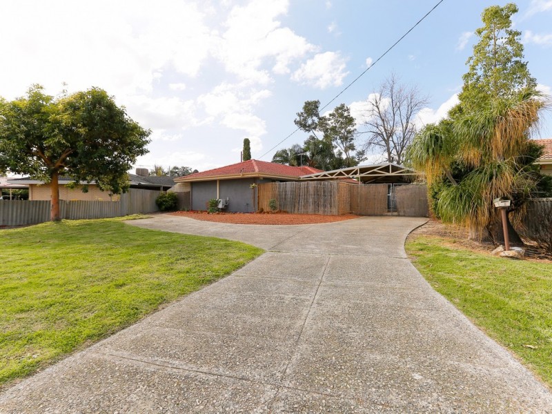 8 Meteor Street, Beckenham WA 6107
