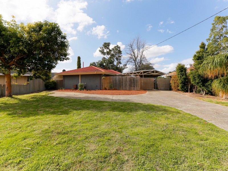 8 Meteor Street, Beckenham WA 6107