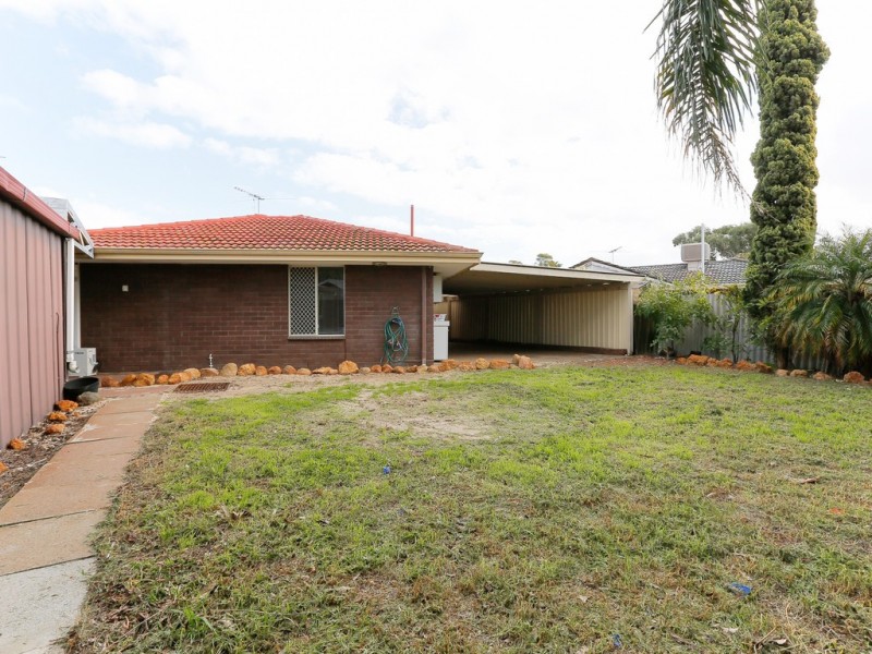 8 Meteor Street, Beckenham WA 6107
