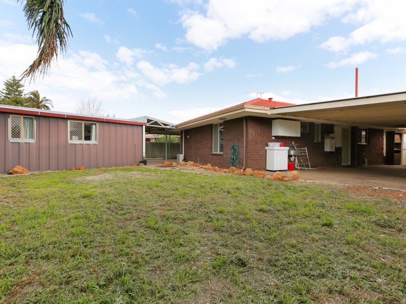 8 Meteor Street, Beckenham WA 6107