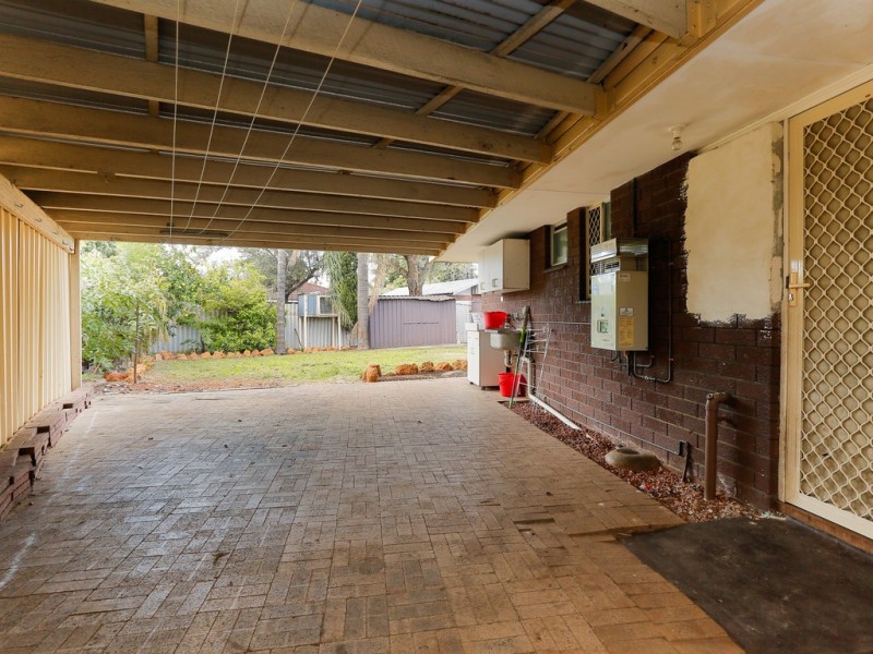 8 Meteor Street, Beckenham WA 6107