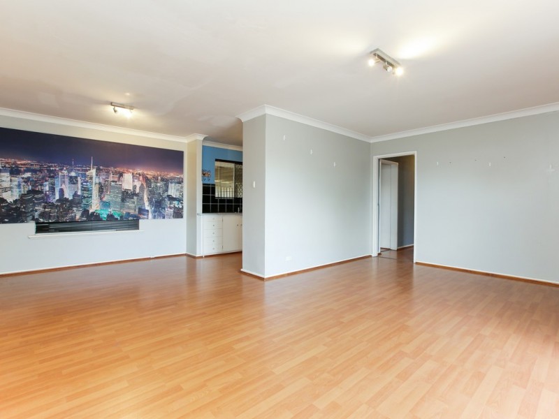 8 Meteor Street, Beckenham WA 6107