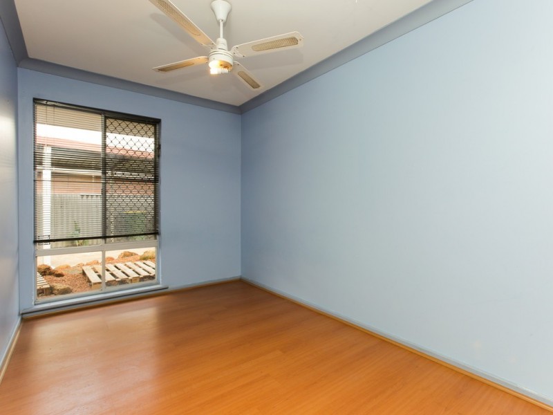 8 Meteor Street, Beckenham WA 6107