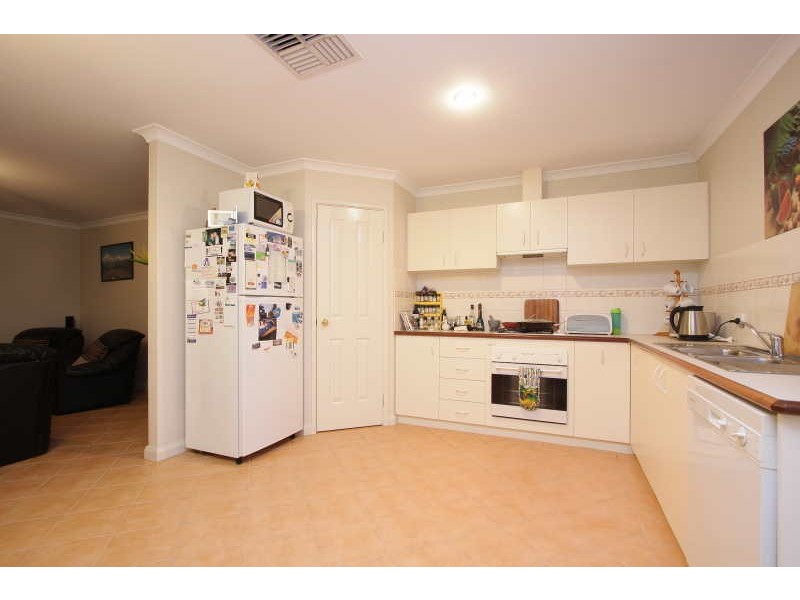 3/26 James Street, Cannington WA 6107