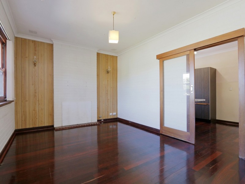 46 Hopkinson Way, Wilson WA 6107