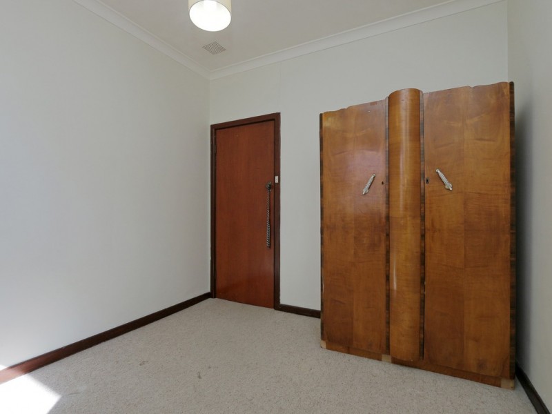 46 Hopkinson Way, Wilson WA 6107