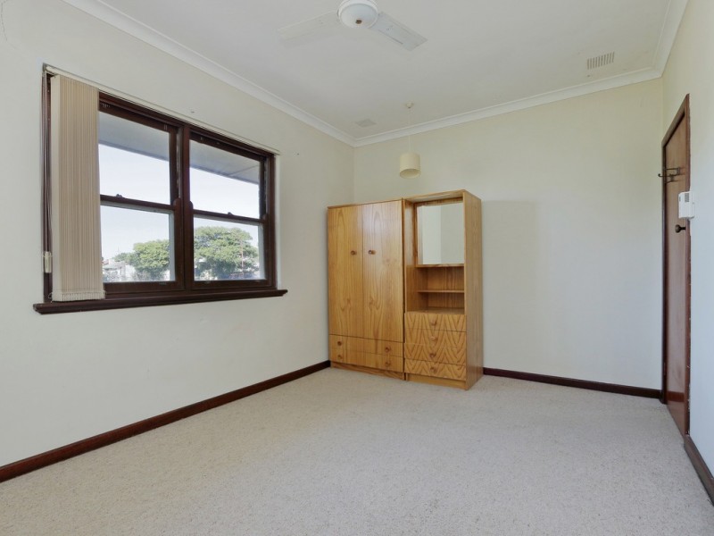 46 Hopkinson Way, Wilson WA 6107