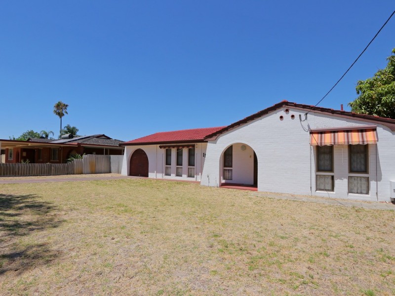 111 Dulwich Street, Beckenham WA 6107