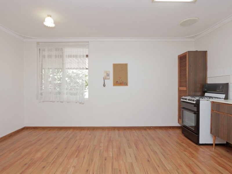 111 Dulwich Street, Beckenham WA 6107