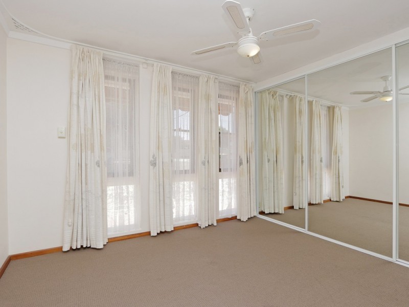 111 Dulwich Street, Beckenham WA 6107