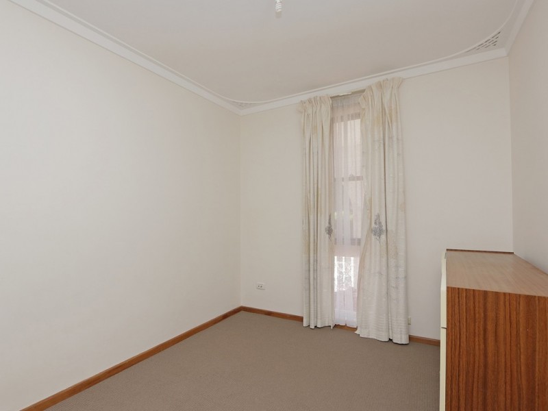 111 Dulwich Street, Beckenham WA 6107