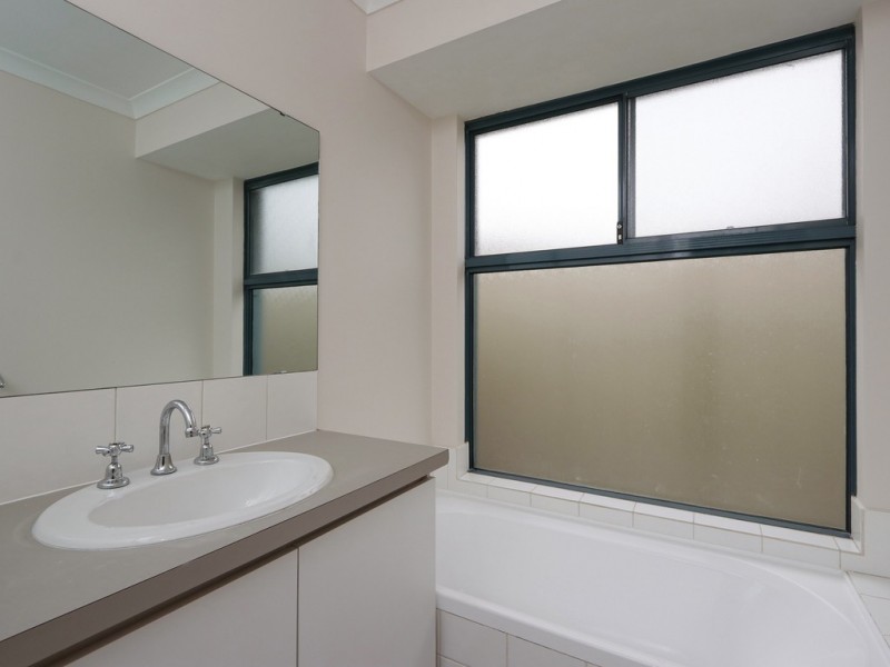 14 Lintonmarc Drive, Redcliffe WA 6104