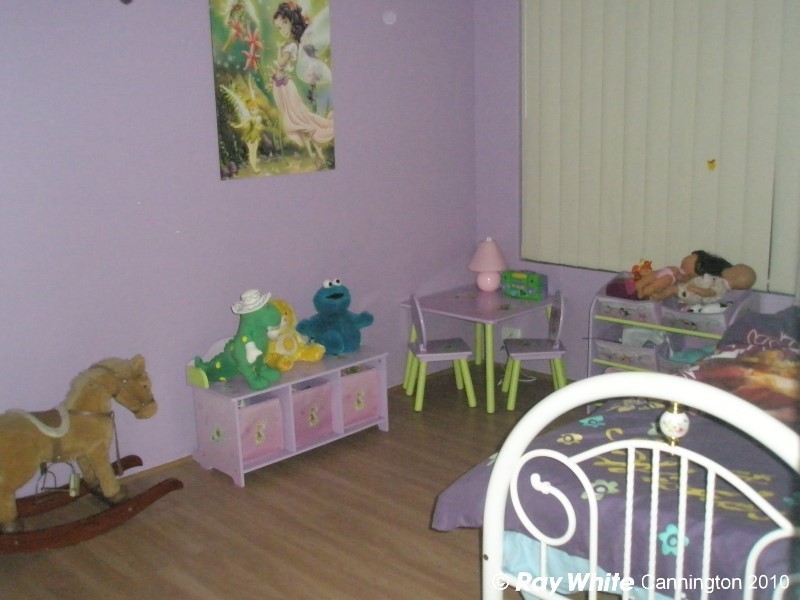 23 Bark Circle, Kenwick WA 6107