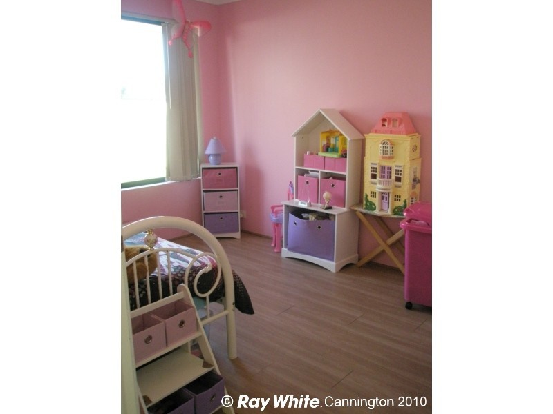 23 Bark Circle, Kenwick WA 6107