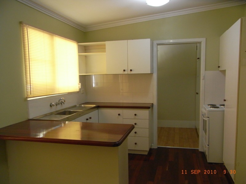 32 Saturn Street, Beckenham WA 6107