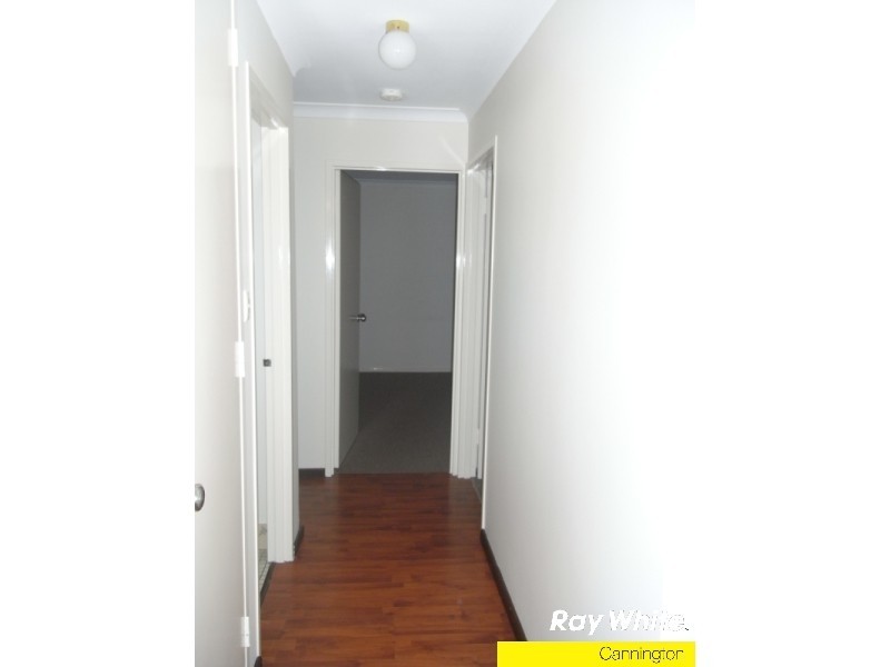 1 Glamorgan St, East Cannington WA 6107