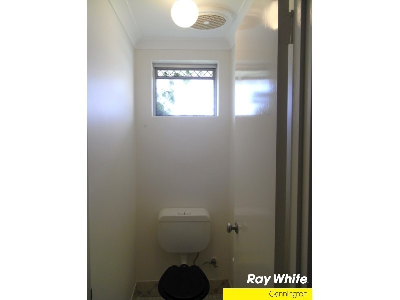 1 Glamorgan St, East Cannington WA 6107