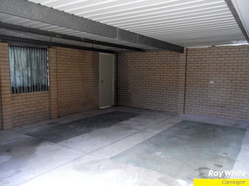 1 Glamorgan St, East Cannington WA 6107