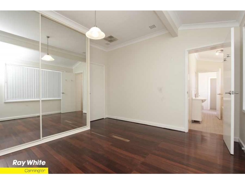 176 Manning Road, Wilson WA 6107