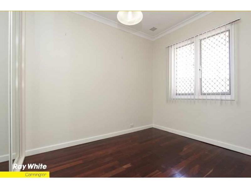 176 Manning Road, Wilson WA 6107