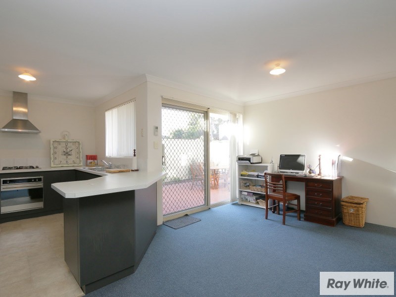 4/42 Doust Street, Cannington WA 6107