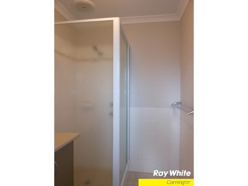32b Goddard Way, Langford WA 6147