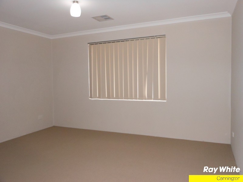 32b Goddard Way, Langford WA 6147