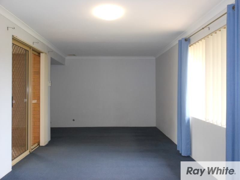 8A Firetail Place, Kenwick WA 6107