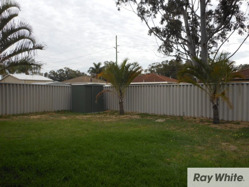 8A Firetail Place, Kenwick WA 6107