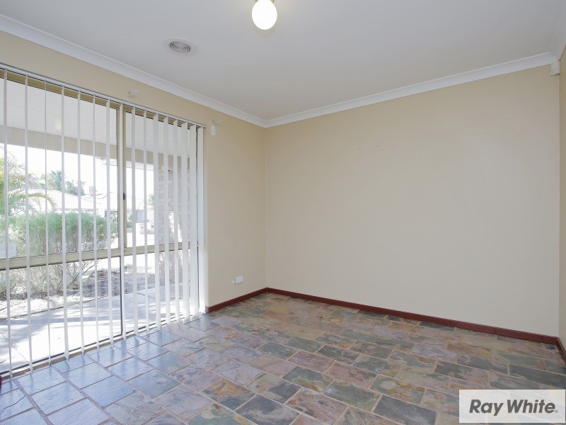 17 Wickling Drive, Beckenham WA 6107