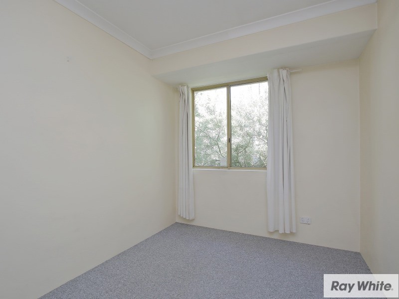 17 Wickling Drive, Beckenham WA 6107