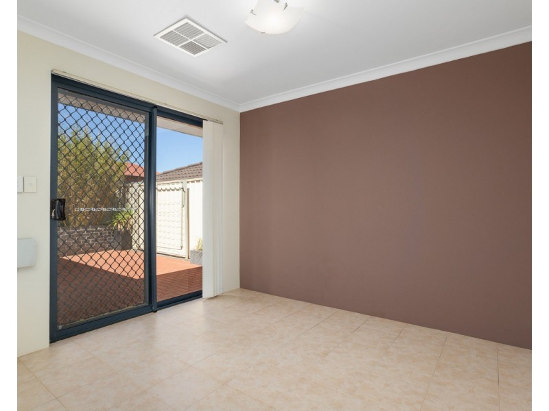 40 Leichardt Street, St James WA 6102