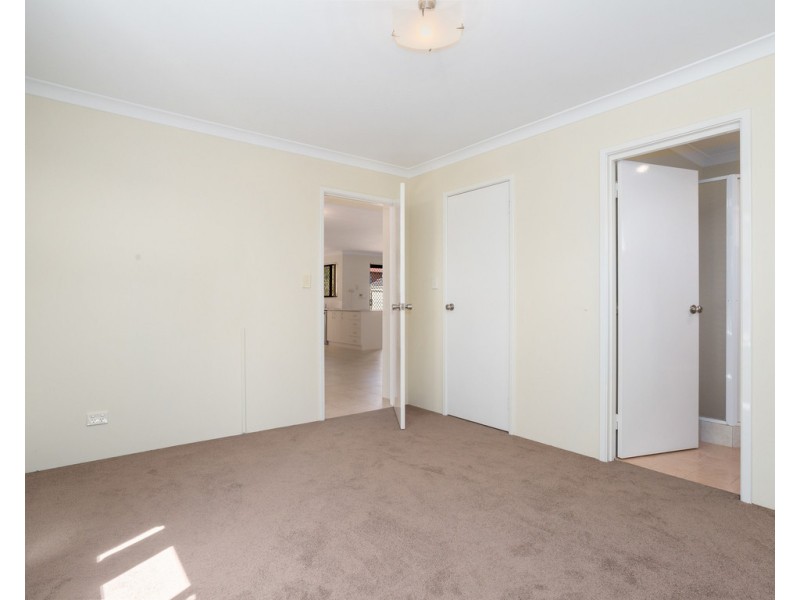 40 Leichardt Street, St James WA 6102