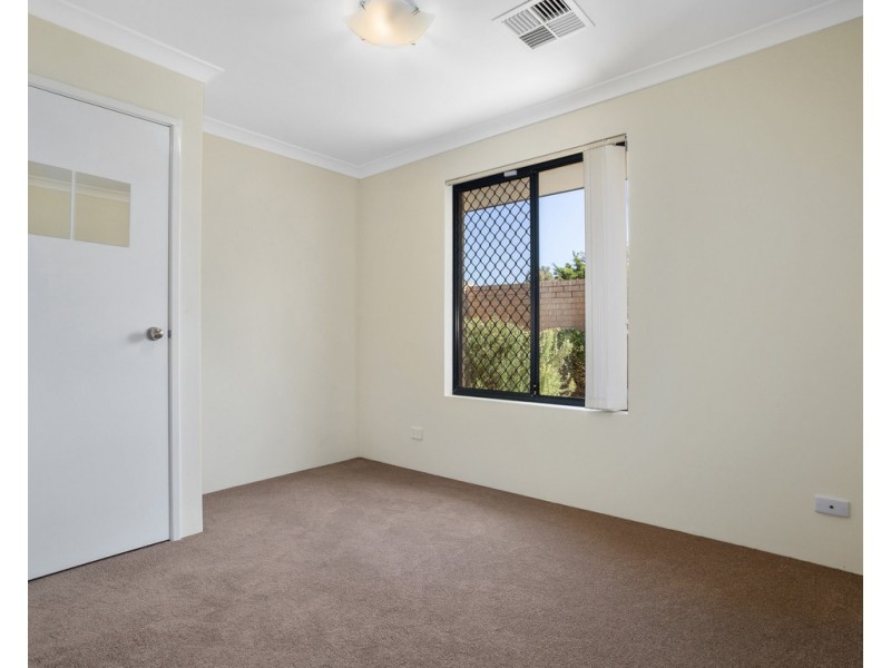 40 Leichardt Street, St James WA 6102