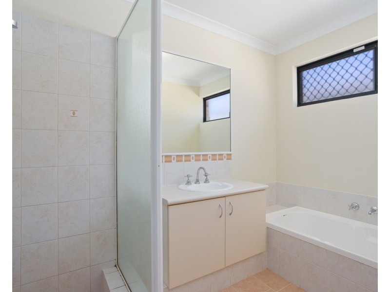 40 Leichardt Street, St James WA 6102