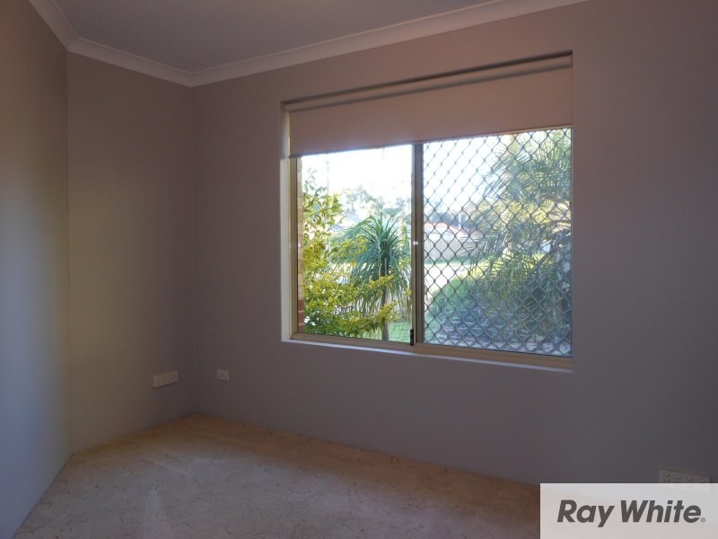 24 Hinkler Street, Kenwick WA 6107