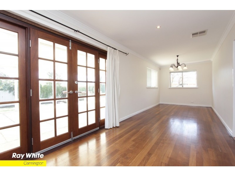 5 Zinnia Way, Willetton WA 6155