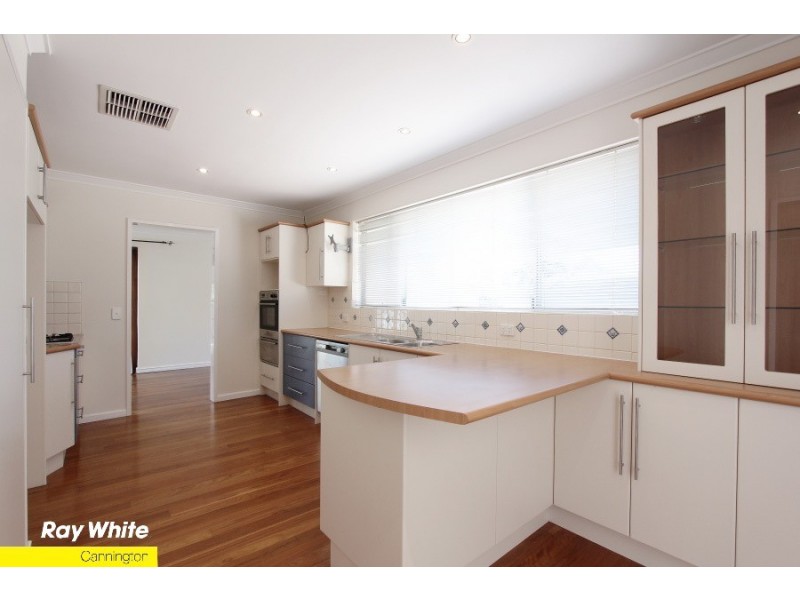 5 Zinnia Way, Willetton WA 6155