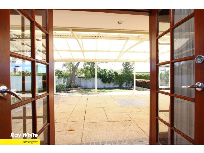 5 Zinnia Way, Willetton WA 6155