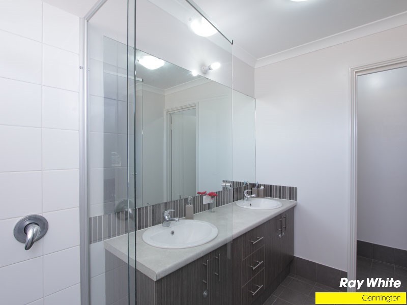 9 Treemartin Place, East Cannington WA 6107