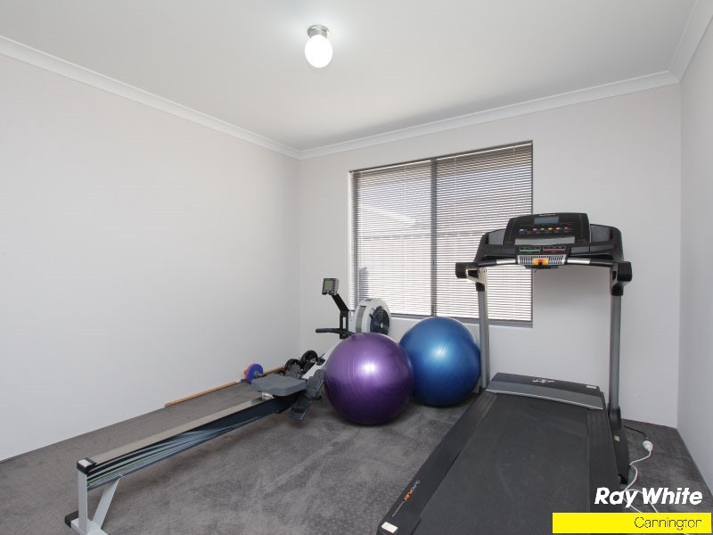 9 Treemartin Place, East Cannington WA 6107