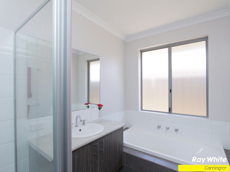 9 Treemartin Place, East Cannington WA 6107