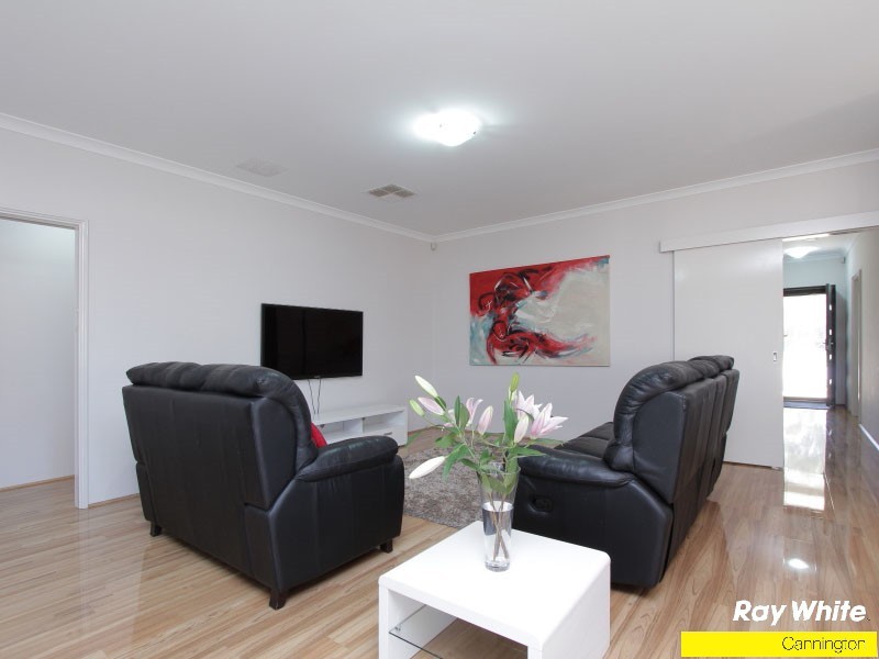 9 Treemartin Place, East Cannington WA 6107