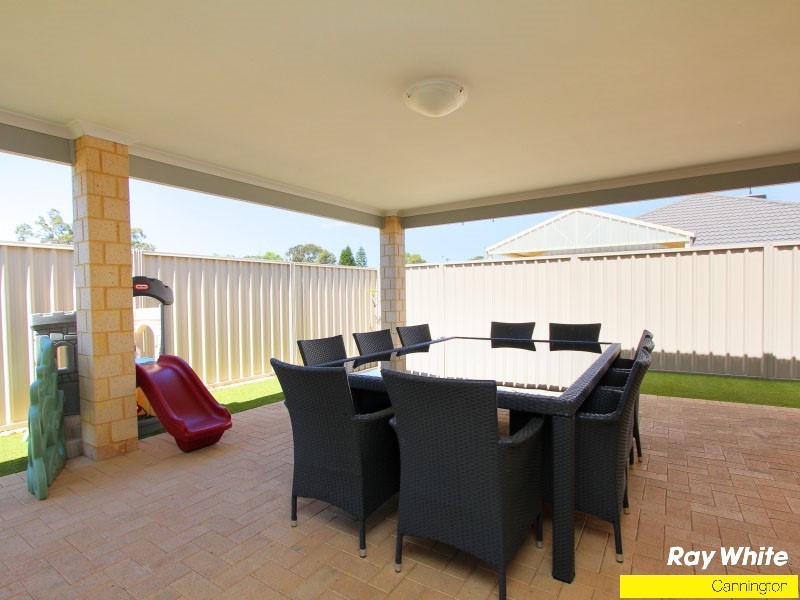 9 Treemartin Place, East Cannington WA 6107
