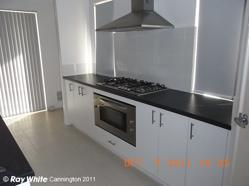 21 Clearwater Drive, Southern River WA 6110