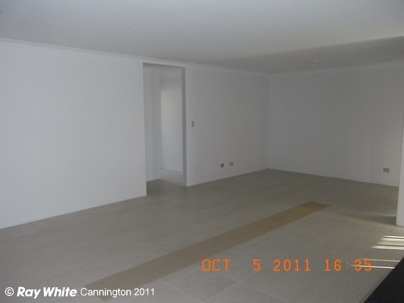 21 Clearwater Drive, Southern River WA 6110