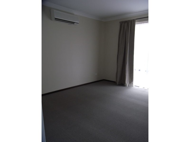 47 Namatjira Way, Kenwick WA 6107