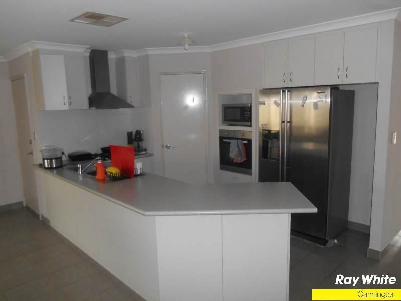 2/114 Gerard Street, East Cannington WA 6107